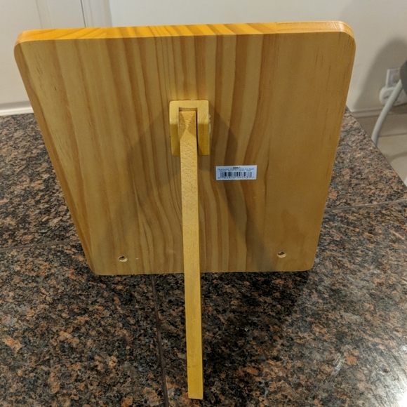 Cookbook stand - Picture 3 of 4